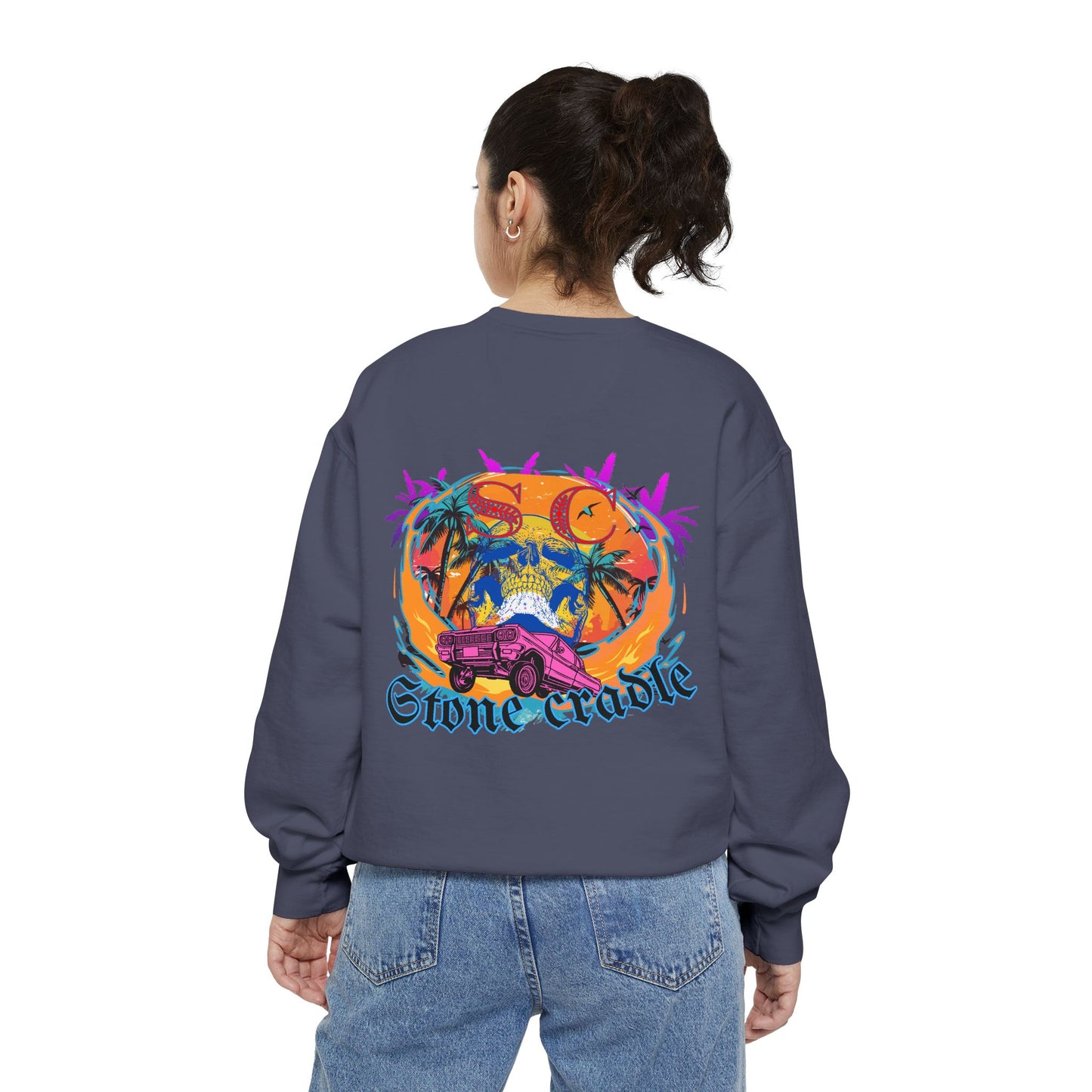 Unisex Garment-Dyed stone cradle sweat shirt