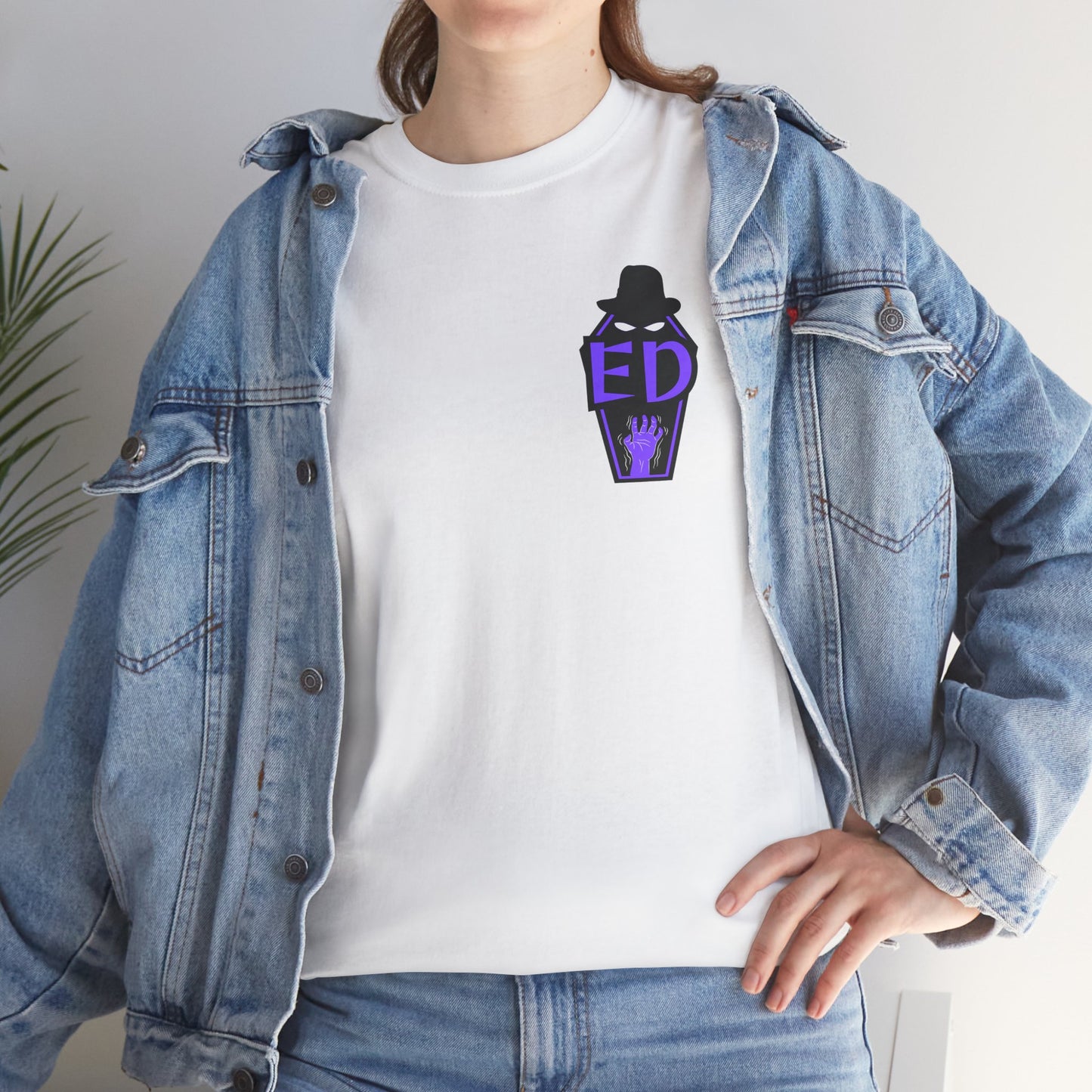 Er staff walking, er wrestling legends fan Unisex Heavy Cotton Tee